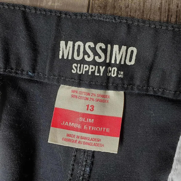 NWT Mossimo Supply Co. Black Bermuda Chino Shorts Size 13 Slim Juniors - Picture 5 of 14